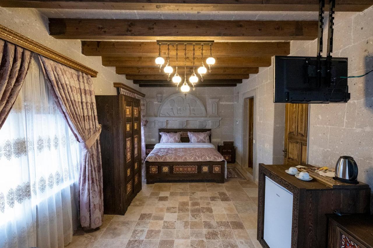 Underground Cave Suites Hotel Гореме Экстерьер фото